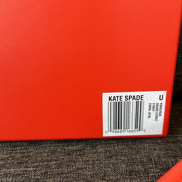 New Kate Spade Cyndy Wallet - Picture 16 of 16